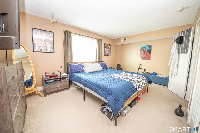 4 Georgetown Drive F, Enfield, CT 06082