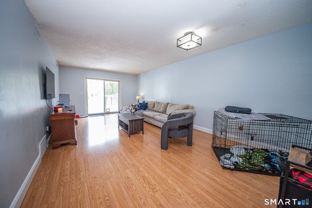 4 Georgetown Drive F, Enfield, CT 06082