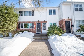 4 Georgetown Drive F, Enfield, CT 06082