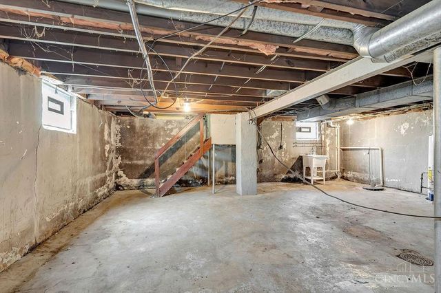 6820 Vinewood Avenue, Cincinnati, OH 45227