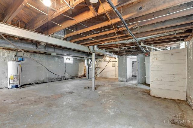 6820 Vinewood Avenue, Cincinnati, OH 45227