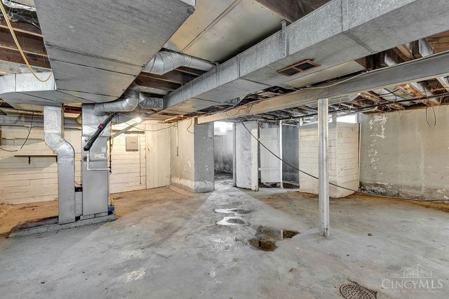6820 Vinewood Avenue, Cincinnati, OH 45227