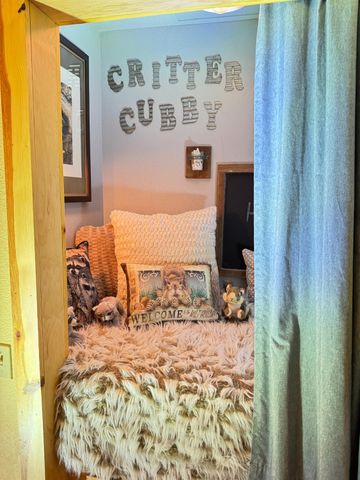 41031 Windwood Road, Shaver Lake, CA 93664