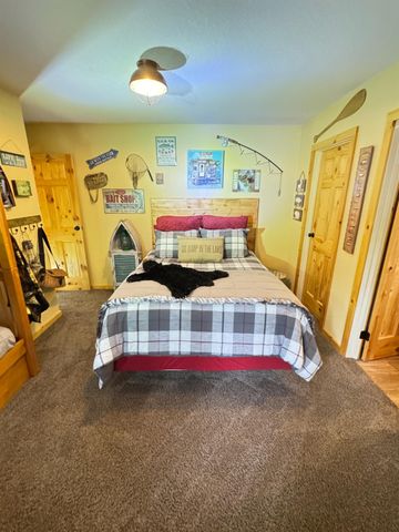 41031 Windwood Road, Shaver Lake, CA 93664