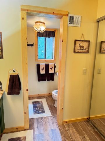 41031 Windwood Road, Shaver Lake, CA 93664