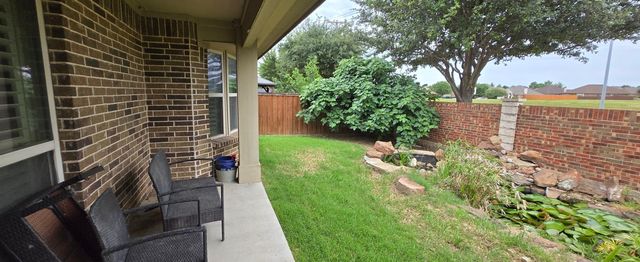 2323 Tawny Owl Road, Grand Prairie, TX 75052