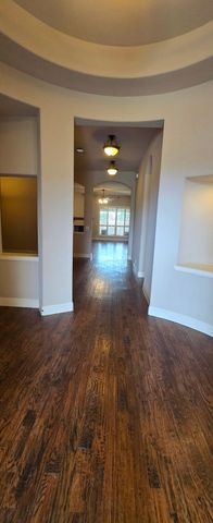2323 Tawny Owl Road, Grand Prairie, TX 75052