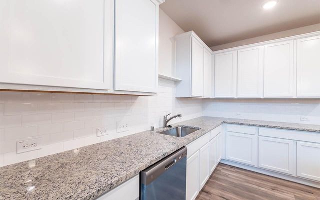 19014 Blossoming Buttercup Drive, Tomball, TX 77377