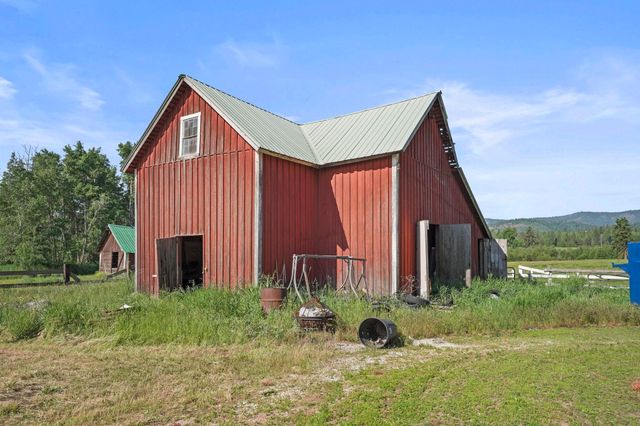 4454 Hwy 395 S Hwy, Clayton, WA 99110