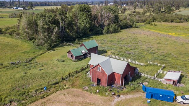 4454 Hwy 395 S Hwy, Clayton, WA 99110