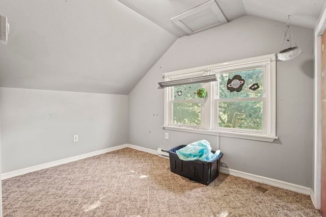 4454 Hwy 395 S Hwy, Clayton, WA 99110