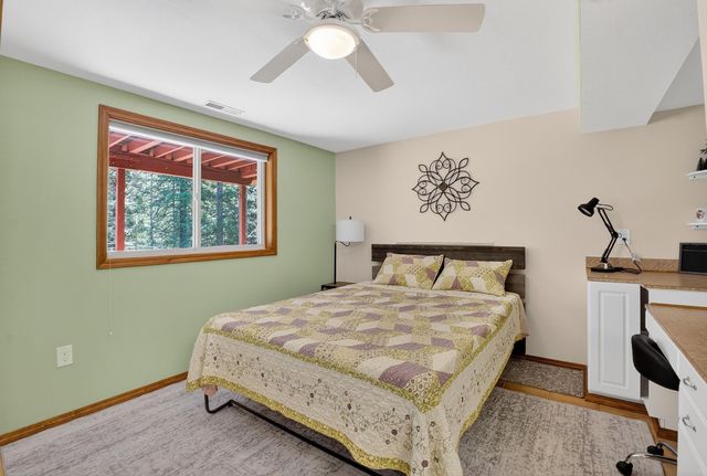 19202 E Elliot Rd, Mead, WA 99021