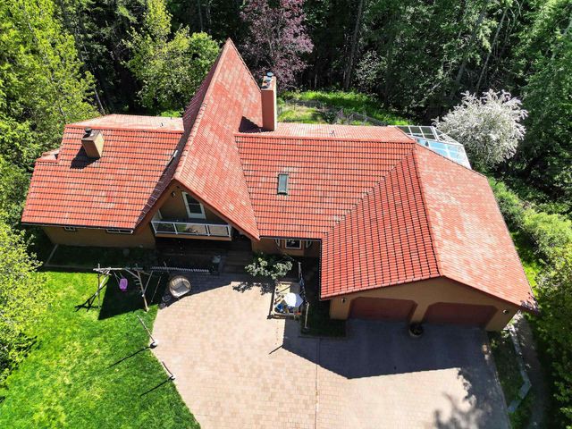 19202 E Elliot Rd, Mead, WA 99021