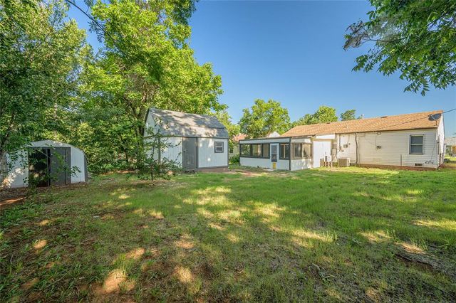 3716 SE 23 Street, Del City, OK 73115