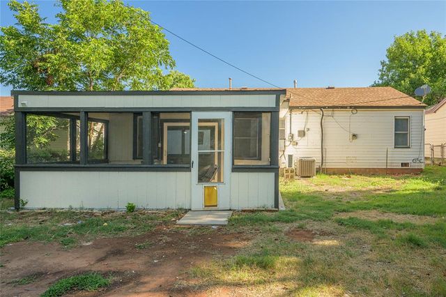 3716 SE 23 Street, Del City, OK 73115