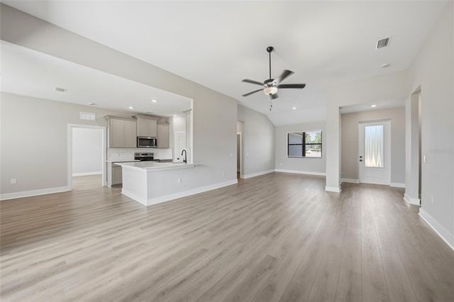5104 MUNHALL STREET, Port Charlotte, FL 33981