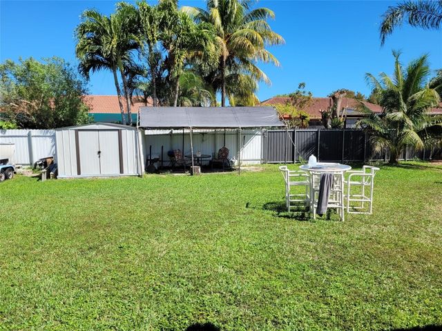 25373 SW 122nd Place, Homestead, FL 33032