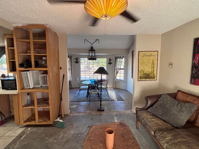 57986 Joshua Lane, Yucca Valley, CA 92284
