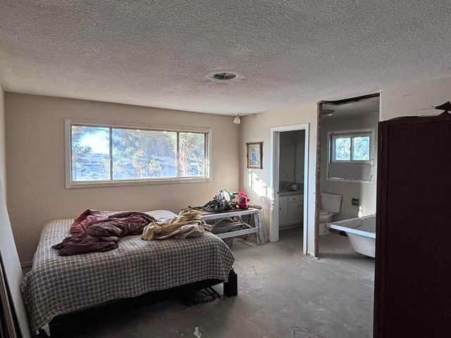 57986 Joshua Lane, Yucca Valley, CA 92284