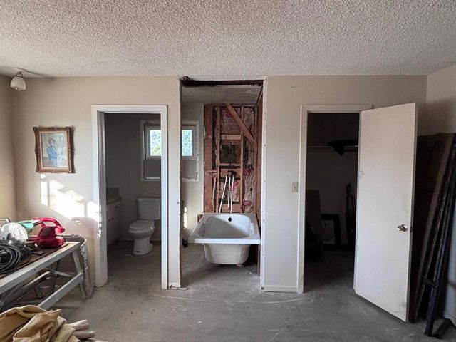 57986 Joshua Lane, Yucca Valley, CA 92284