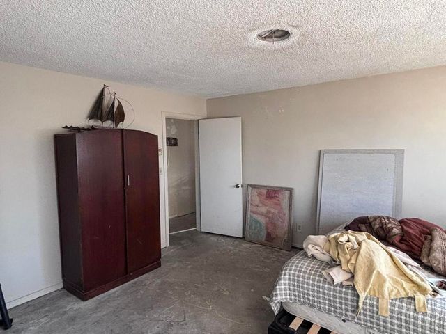 57986 Joshua Lane, Yucca Valley, CA 92284