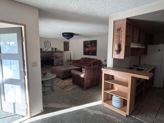 57986 Joshua Lane, Yucca Valley, CA 92284