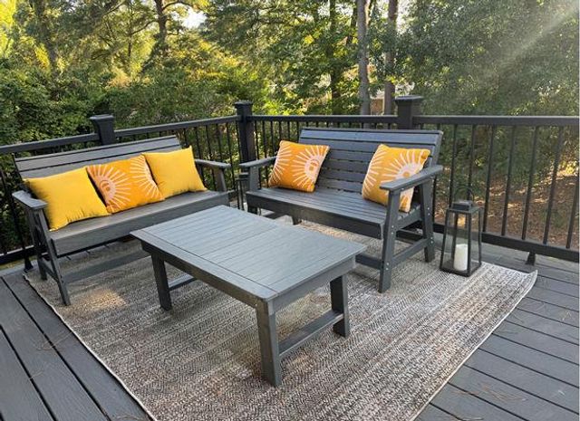 677 Hillandale SW Circle, Marietta, GA 30064