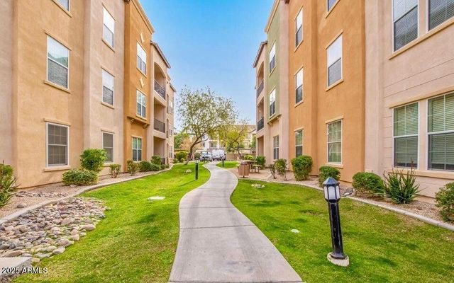 14575 W MOUNTAIN VIEW Boulevard 11312, Surprise, AZ 85374