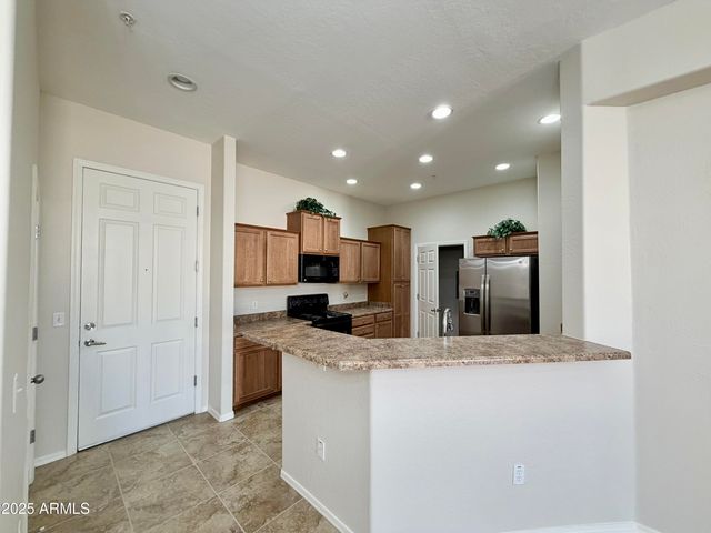 14575 W MOUNTAIN VIEW Boulevard 11312, Surprise, AZ 85374