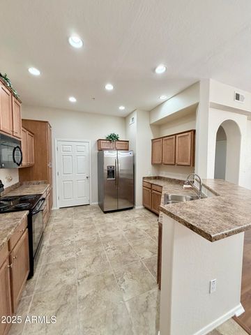 14575 W MOUNTAIN VIEW Boulevard 11312, Surprise, AZ 85374