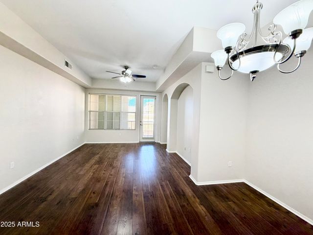 14575 W MOUNTAIN VIEW Boulevard 11312, Surprise, AZ 85374