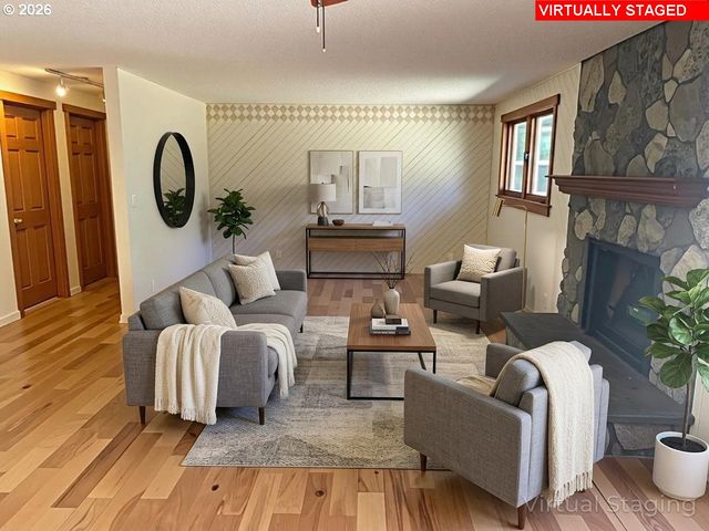 2280 TABOR St, Eugene, OR 97401