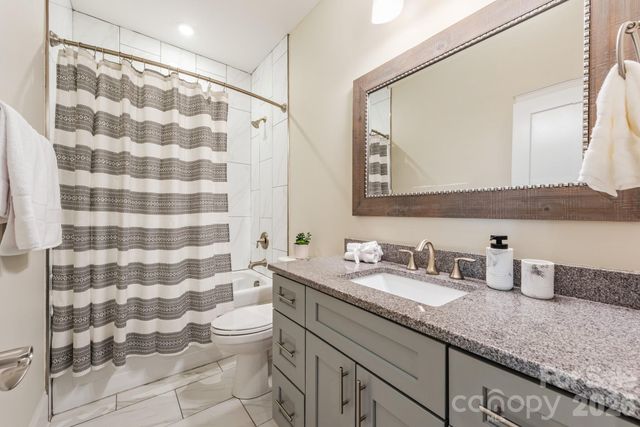 541 Griffith Village Lane, Davidson, NC 28036