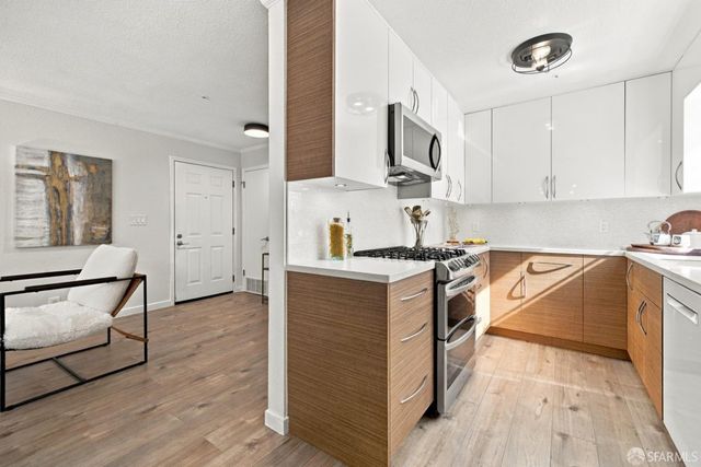 1016 San Gabriel Circle 429, Daly City, CA 94014