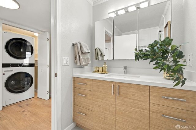 1016 San Gabriel Circle 429, Daly City, CA 94014