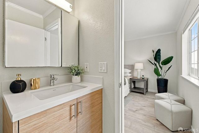 1016 San Gabriel Circle 429, Daly City, CA 94014