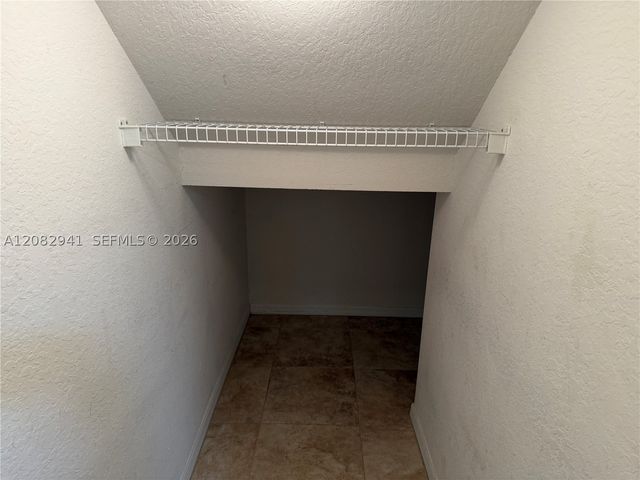 6956 W Sample Rd 6956, Coral Springs, FL 33067