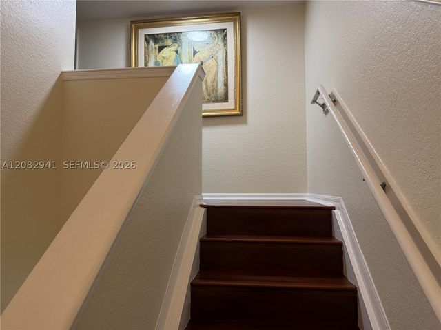 6956 W Sample Rd 6956, Coral Springs, FL 33067