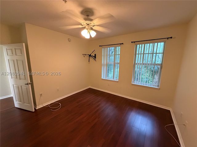 6956 W Sample Rd 6956, Coral Springs, FL 33067