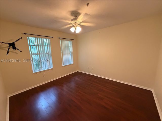 6956 W Sample Rd 6956, Coral Springs, FL 33067