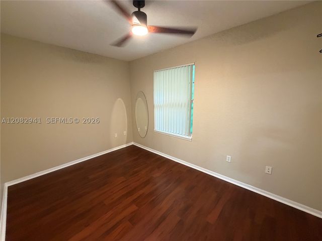 6956 W Sample Rd 6956, Coral Springs, FL 33067