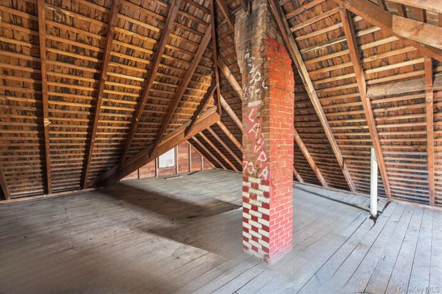 161 Wallace, Freeport, NY 11520