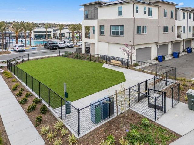 813 Mateo Street, Chula Vista, CA 91911