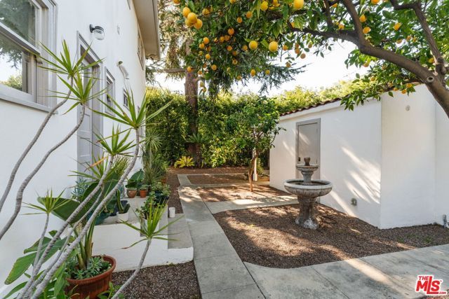 2027 Canyon Drive, Los Angeles, CA 90068