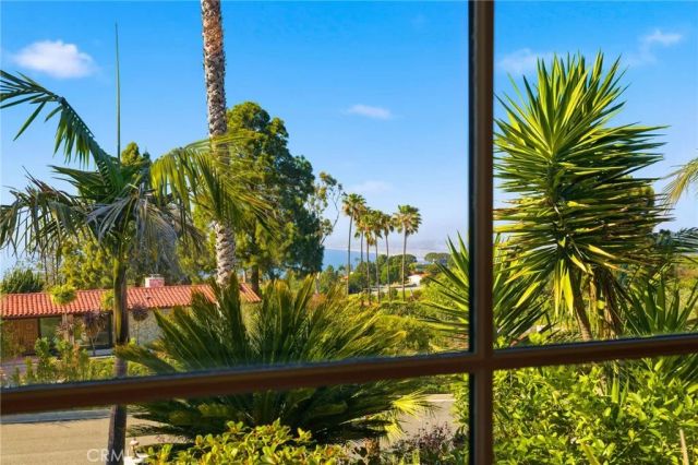 1400 Via Arco, Palos Verdes Estates, CA 90274