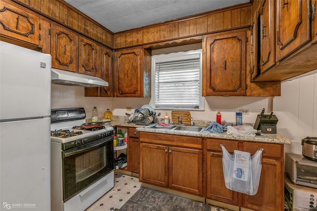 1735 Green Street, Bossier City, LA 71111