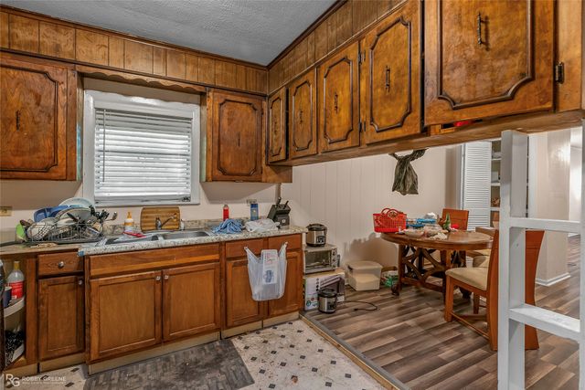 1735 Green Street, Bossier City, LA 71111