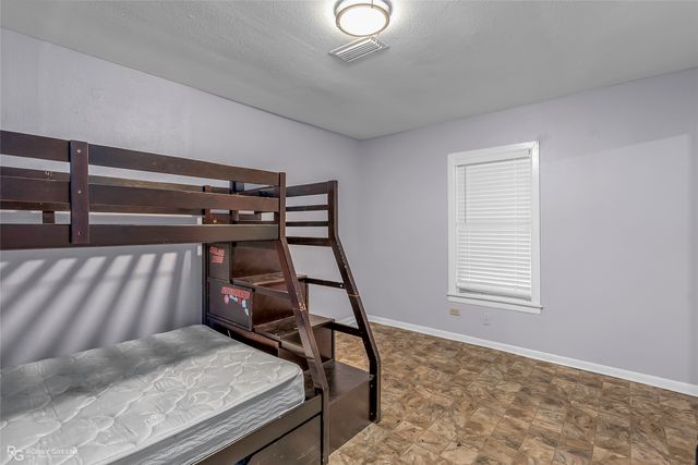 1735 Green Street, Bossier City, LA 71111