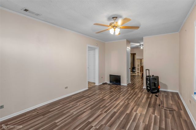 1735 Green Street, Bossier City, LA 71111