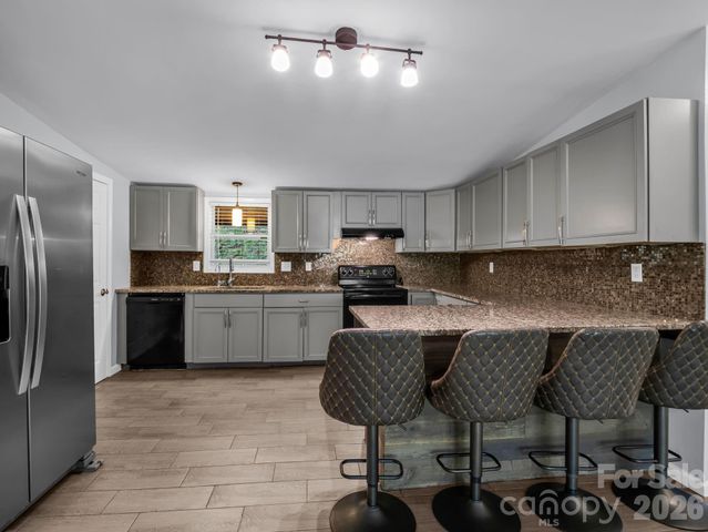 285 Dix Creek No 1 Road, Leicester, NC 28748
